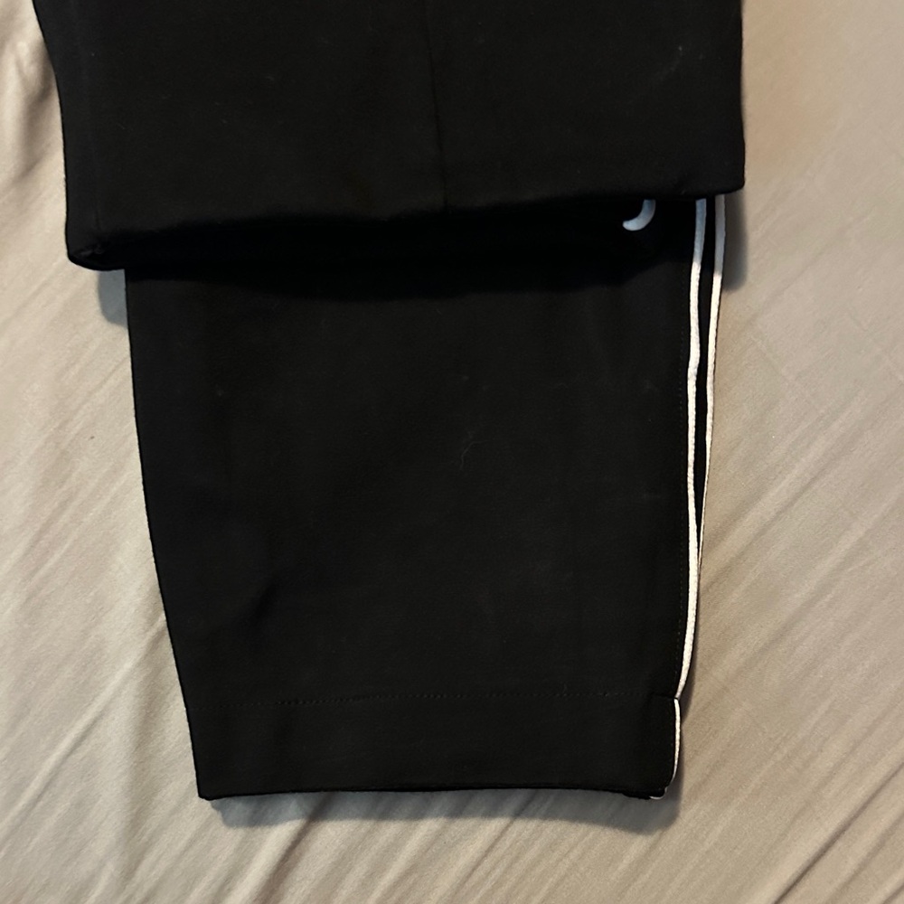 Ankle Piped Skinny Pants - Picture 9 of 11